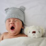 Fra nyfødt til baby - hvordan du udstyrer dit barns seng
